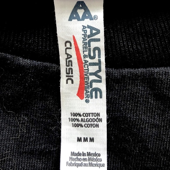 WWE Live RAW T-Shirt, 2017 Smackdown Tour, Wrestling, Mens, Med, Good Condition - Picture 8 of 8